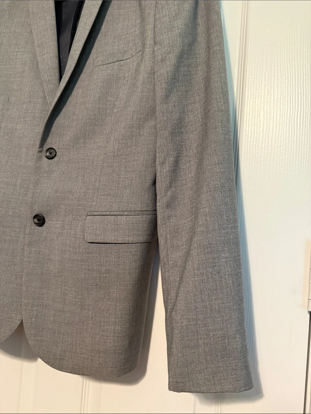 H&M Men's Light Gray Two-Button Sport Coat
